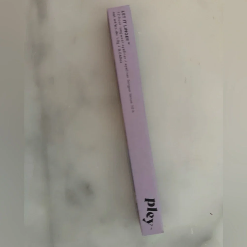NIB Pley Let It Linger 12 Hour Eyeliner in Main Stage - Rose Gold Shimmer